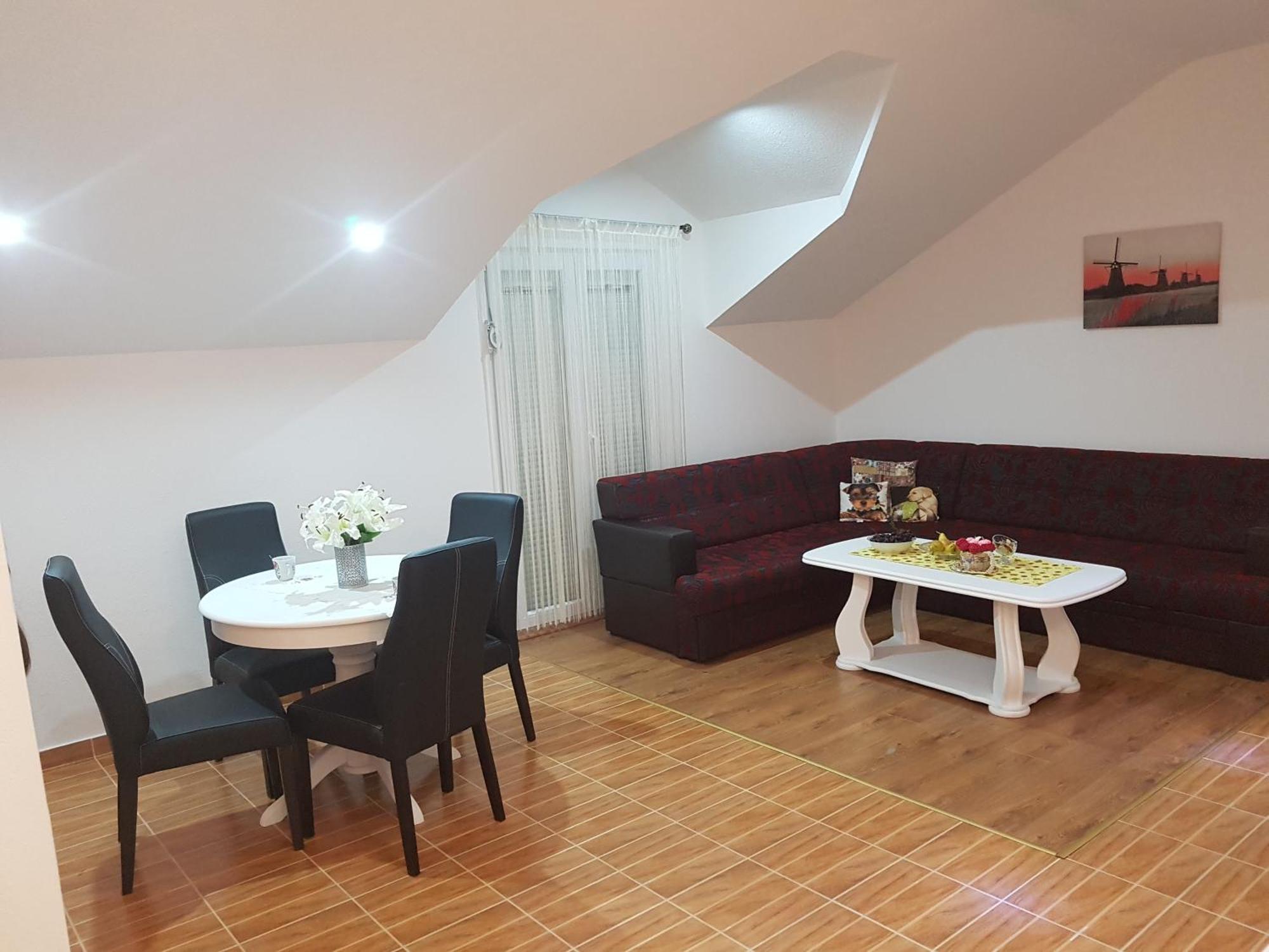 Apartments Maria Ivanica Exterior photo