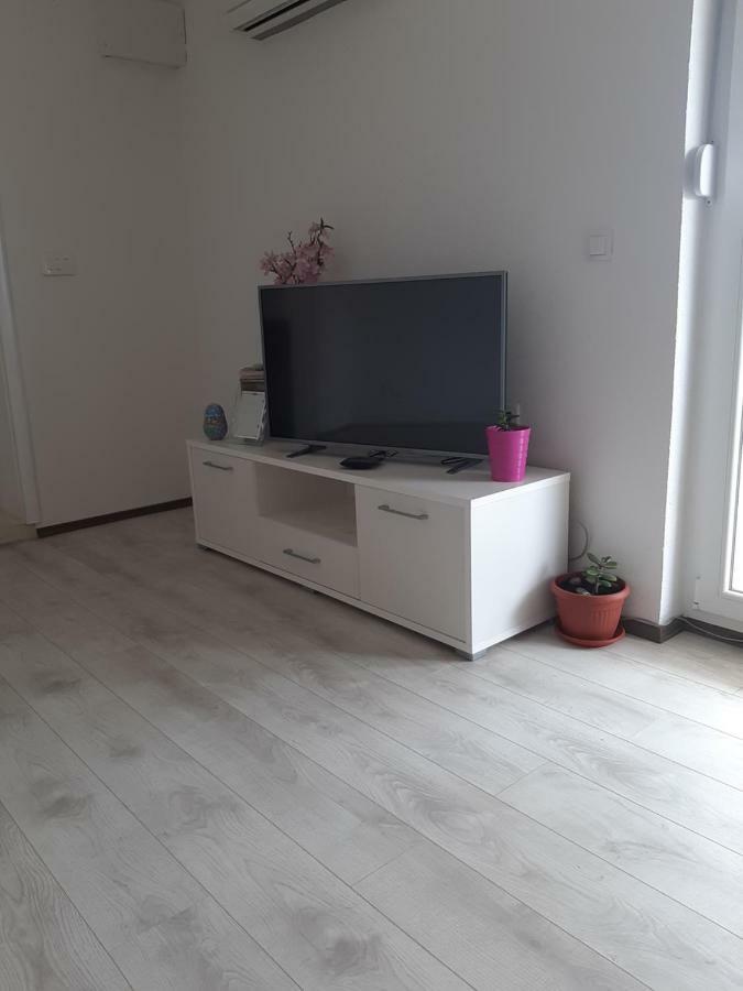 Apartments Maria Ivanica Exterior photo